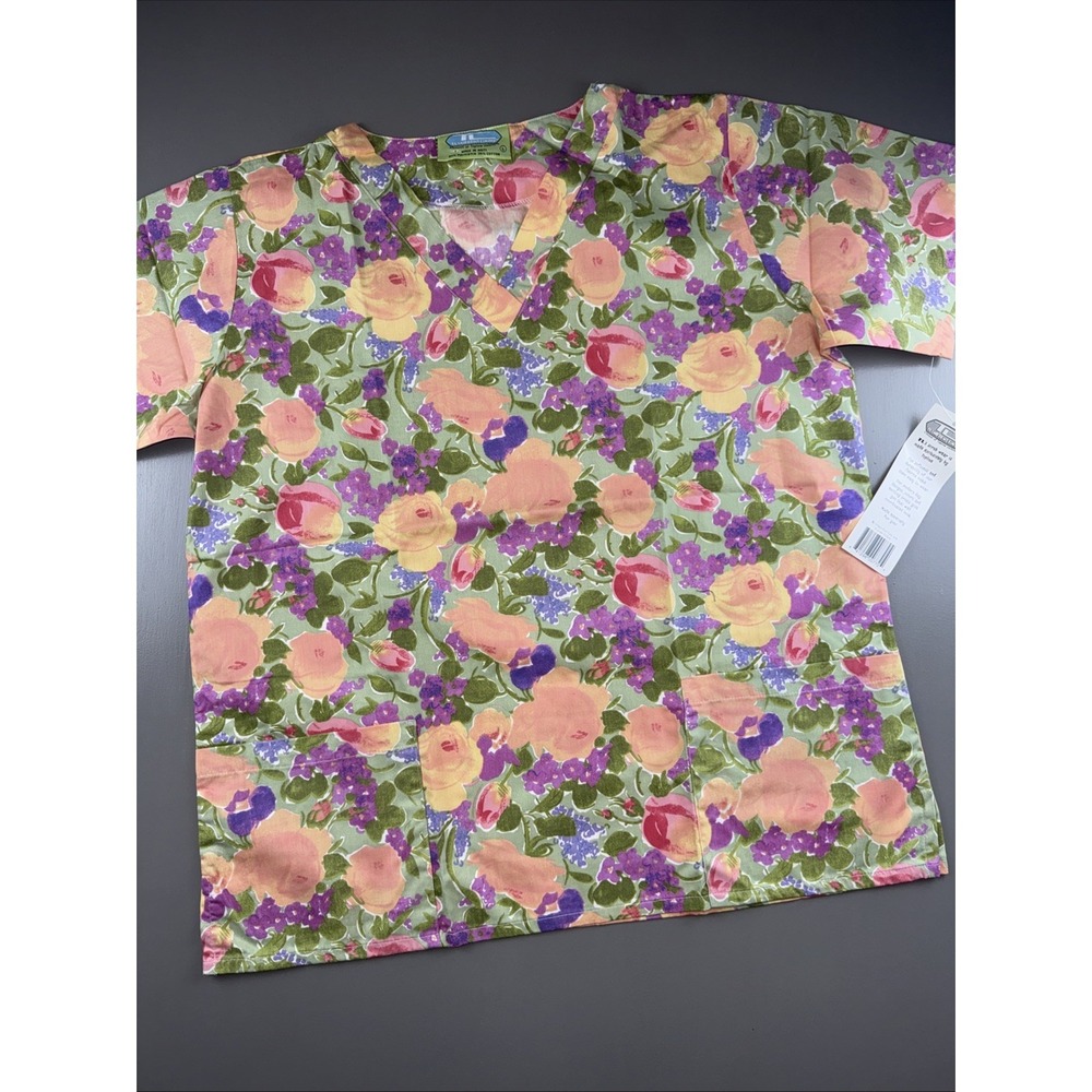 TL Uniforms Limited Women's Scrub Top Size Large V Neck With 2 Lower Pockets NWT